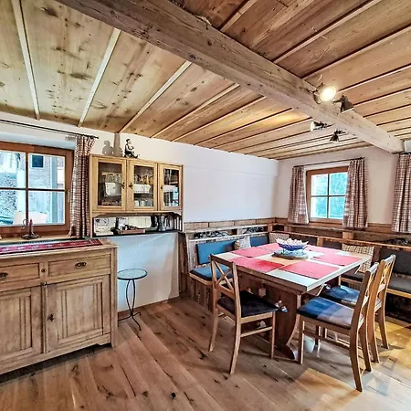 Zur Alten Schmiede By Interhome